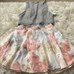 Crop top/ mini skirt set